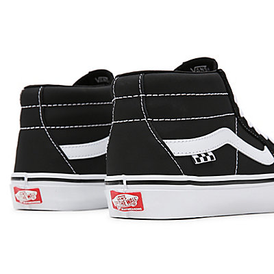 Skate Grosso Mid Shoes | Black | Vans