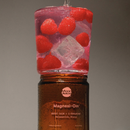 Moon Juice Magnesi-Om Magnesium Powder Berry Calm view 5