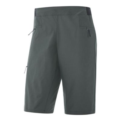 Shorts Explore Mujer