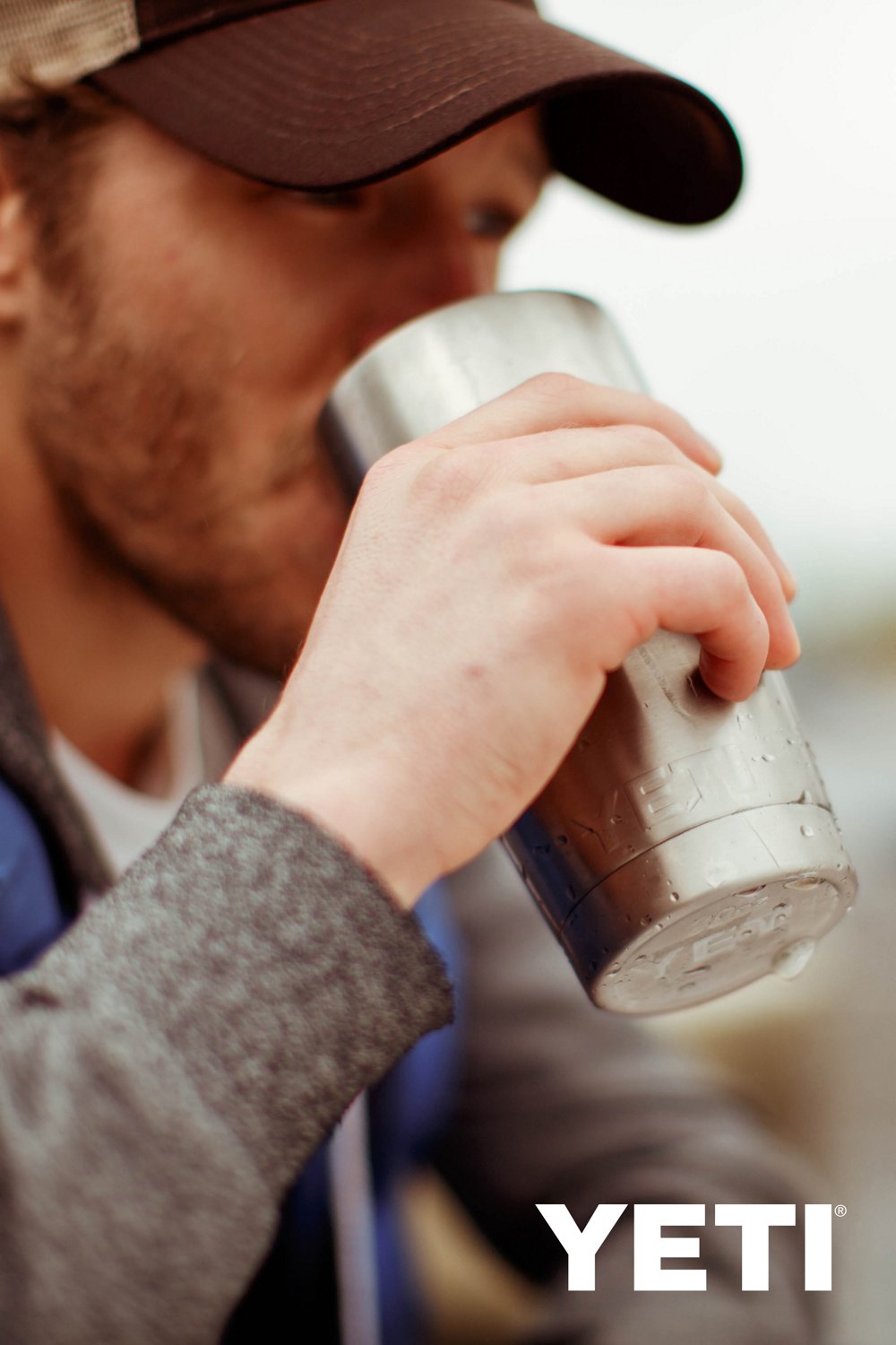 YETI Rambler 20 oz Tumbler with Lid Academy