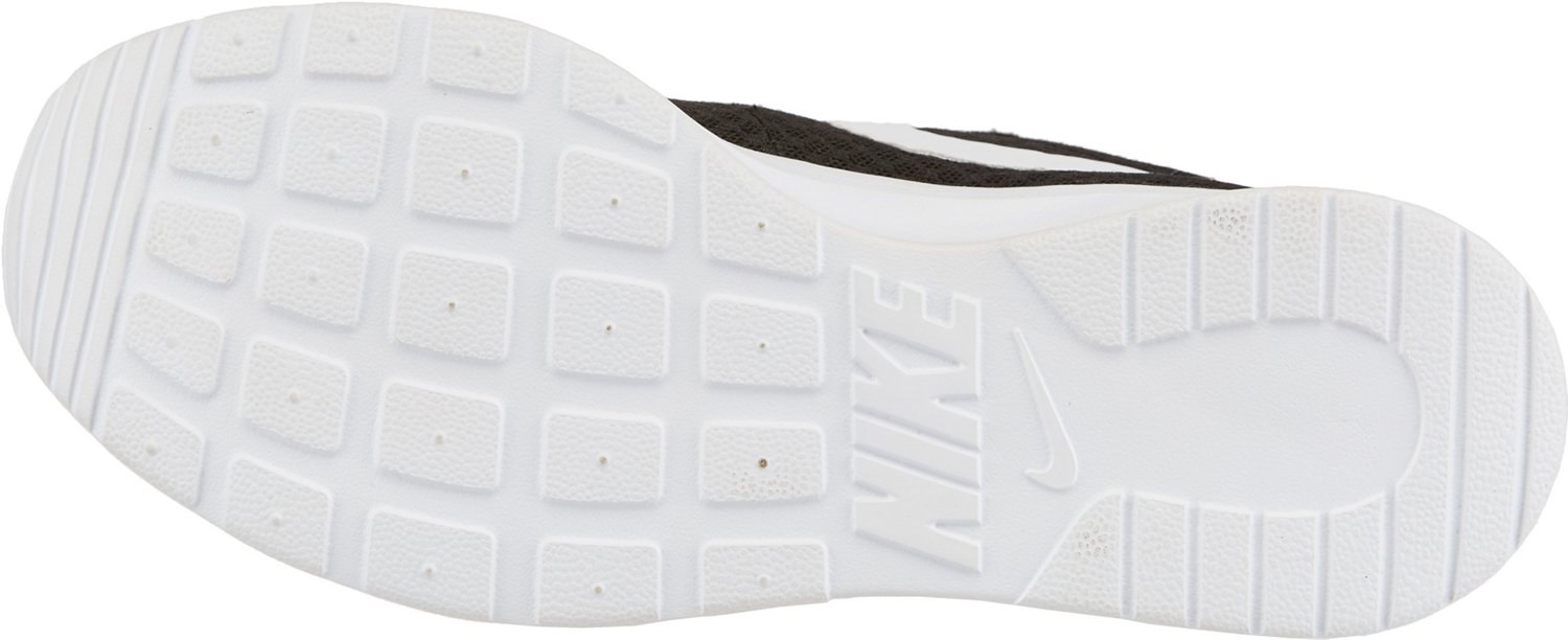 nike tanjun academy