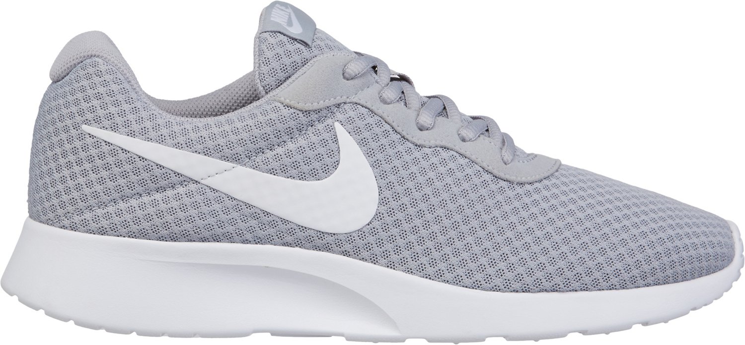 nike men's tanjun stores