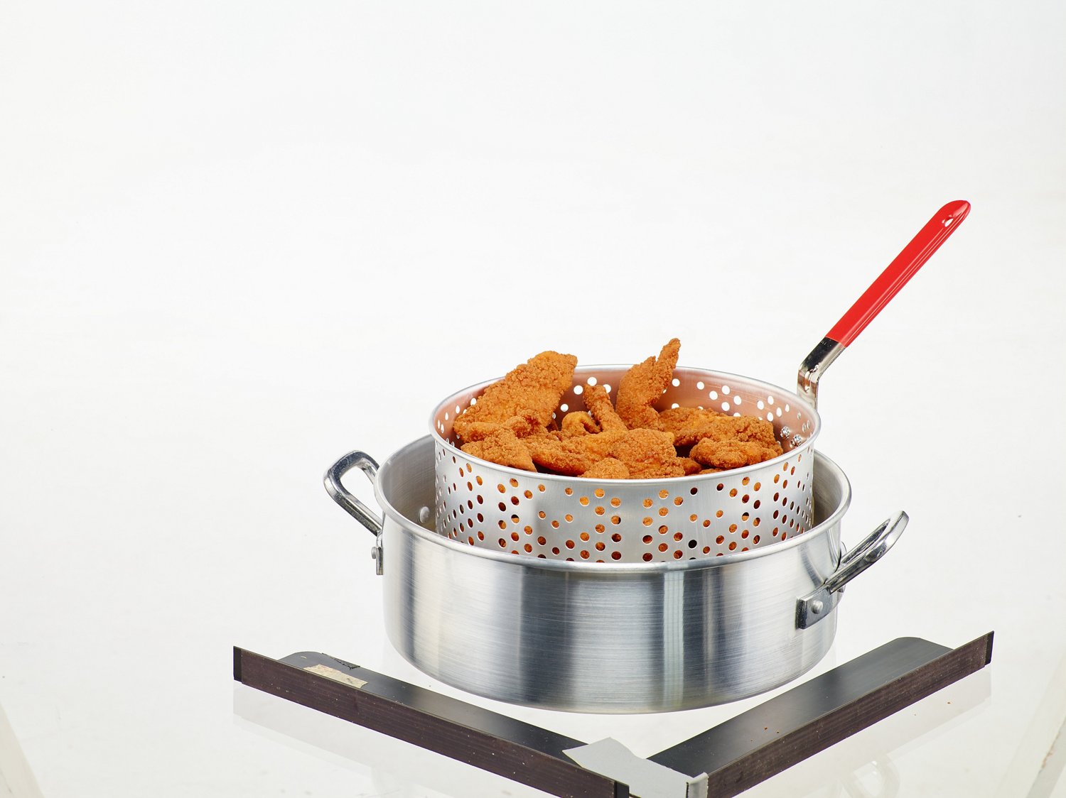 Outdoor Gourmet 10 qt Deluxe Pan and Basket Academy