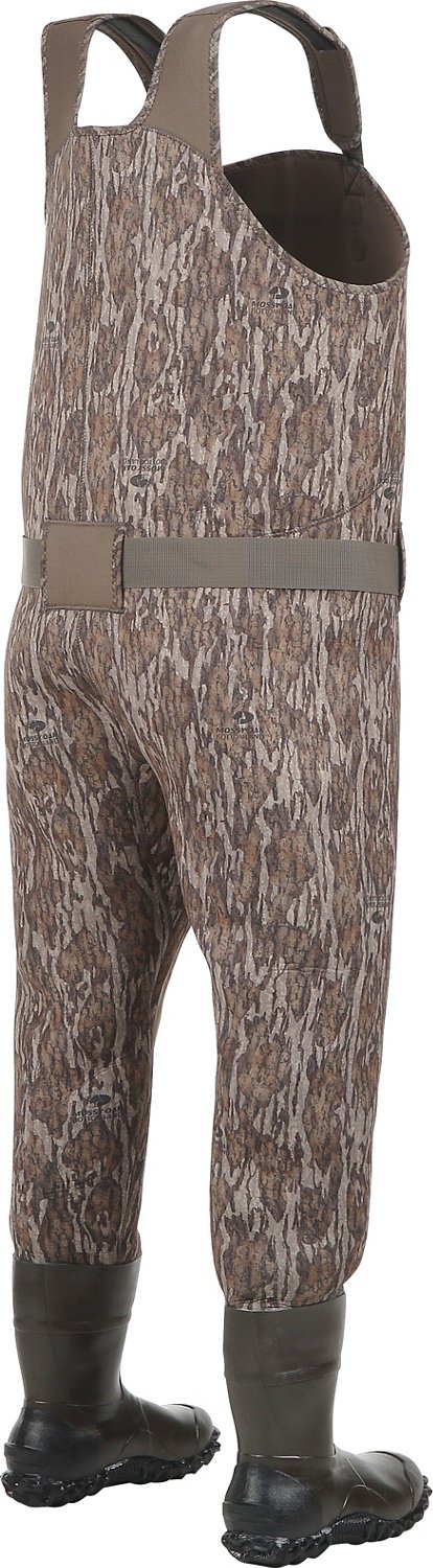 Magellan Outdoors Men's Sportsman 800 Bootfoot Wader Academy