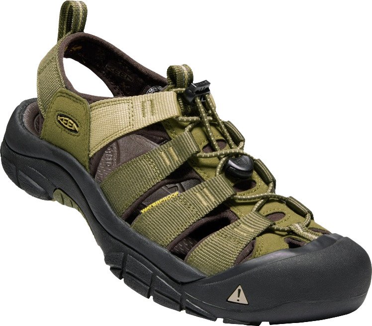 mens water shoes academy