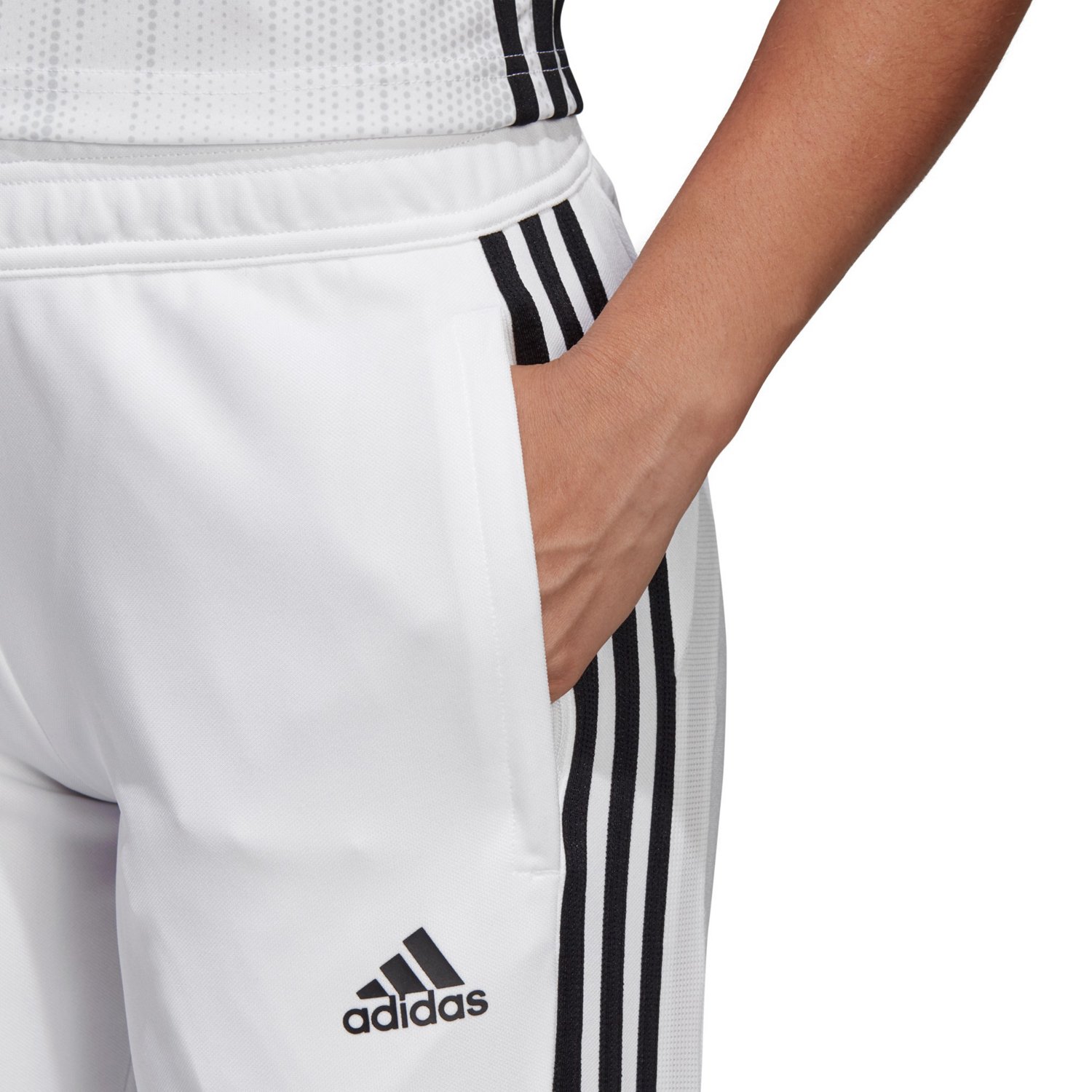 women's tiro 19