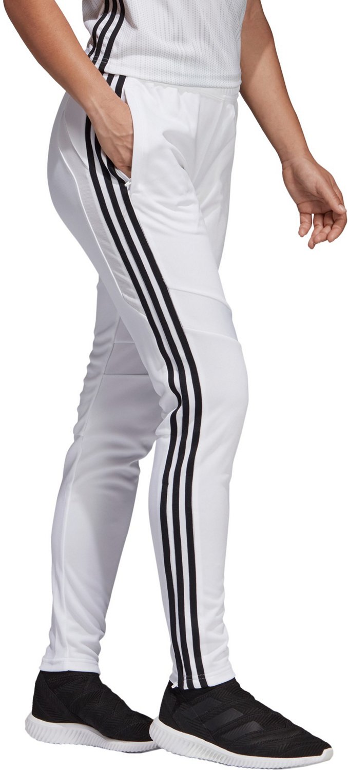 women's tiro 19