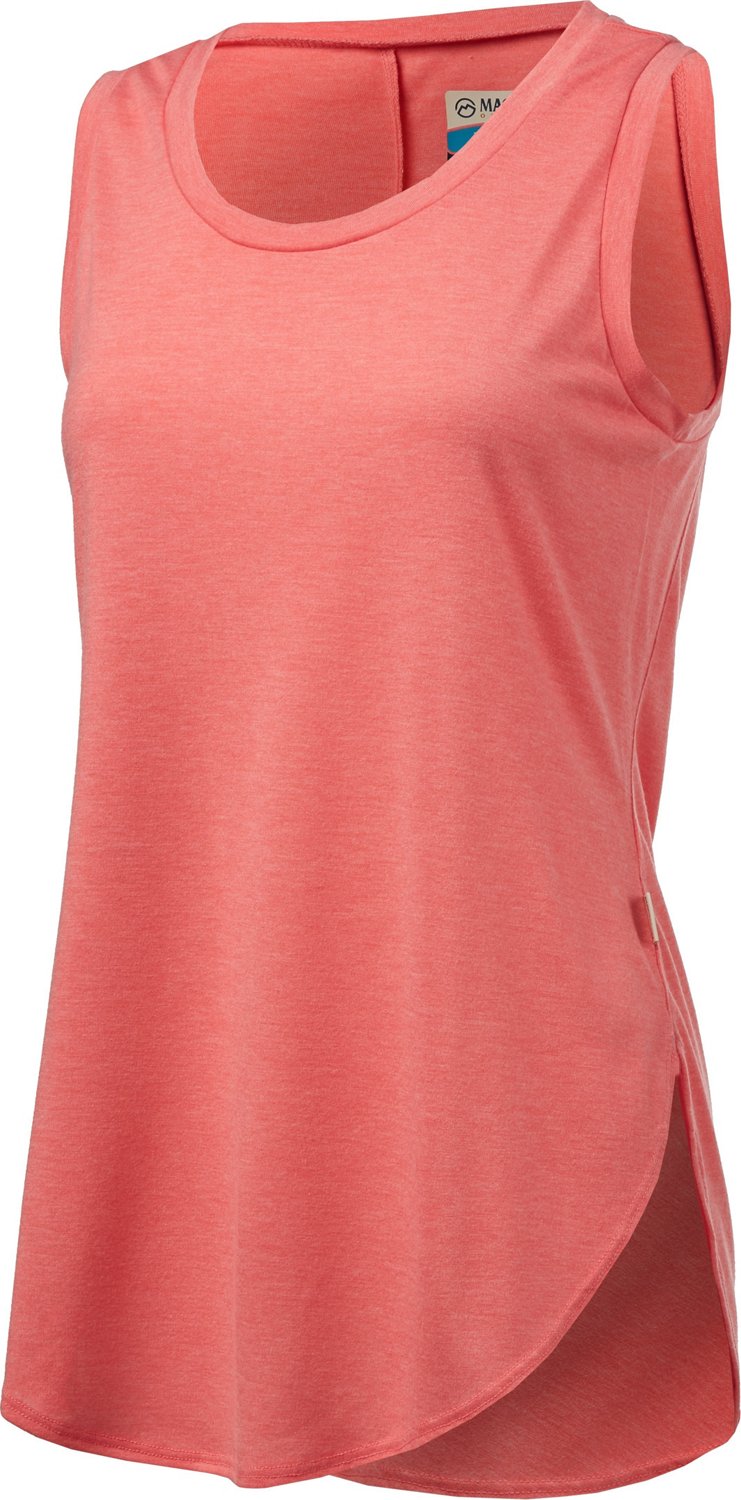 Magellan Outdoors Women's Catch & Release Fishing Tank Top                                                                      