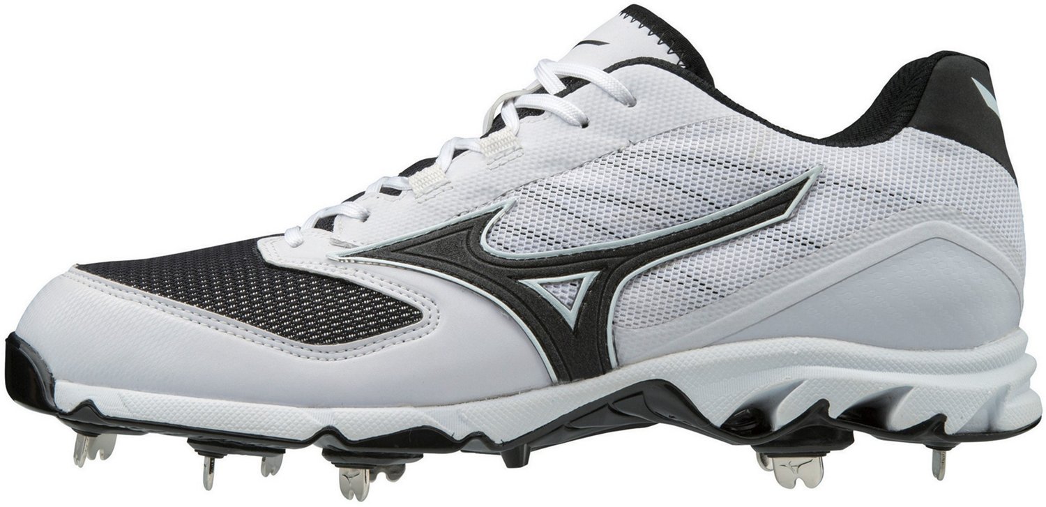 mizuno cleats clearance