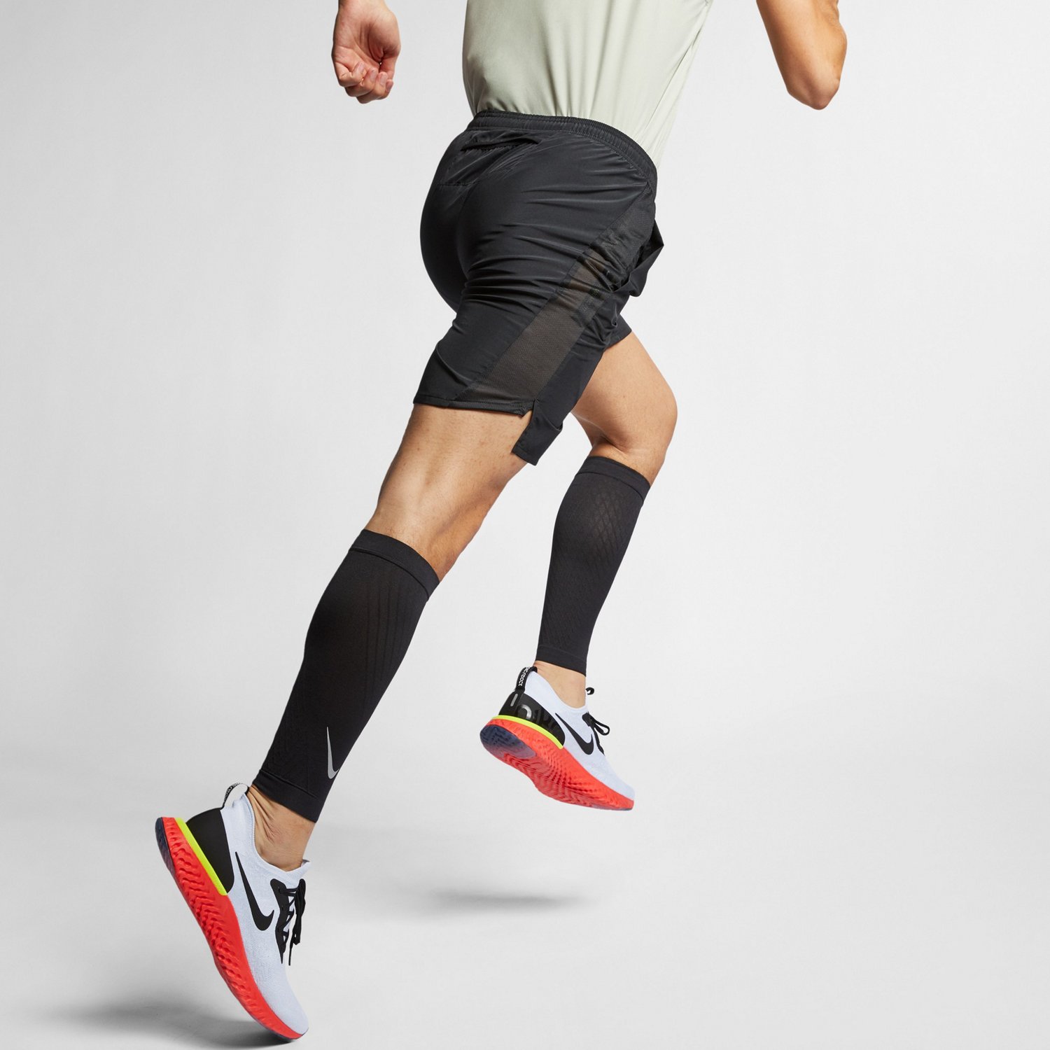 nike men's challenger 9 inch running shorts