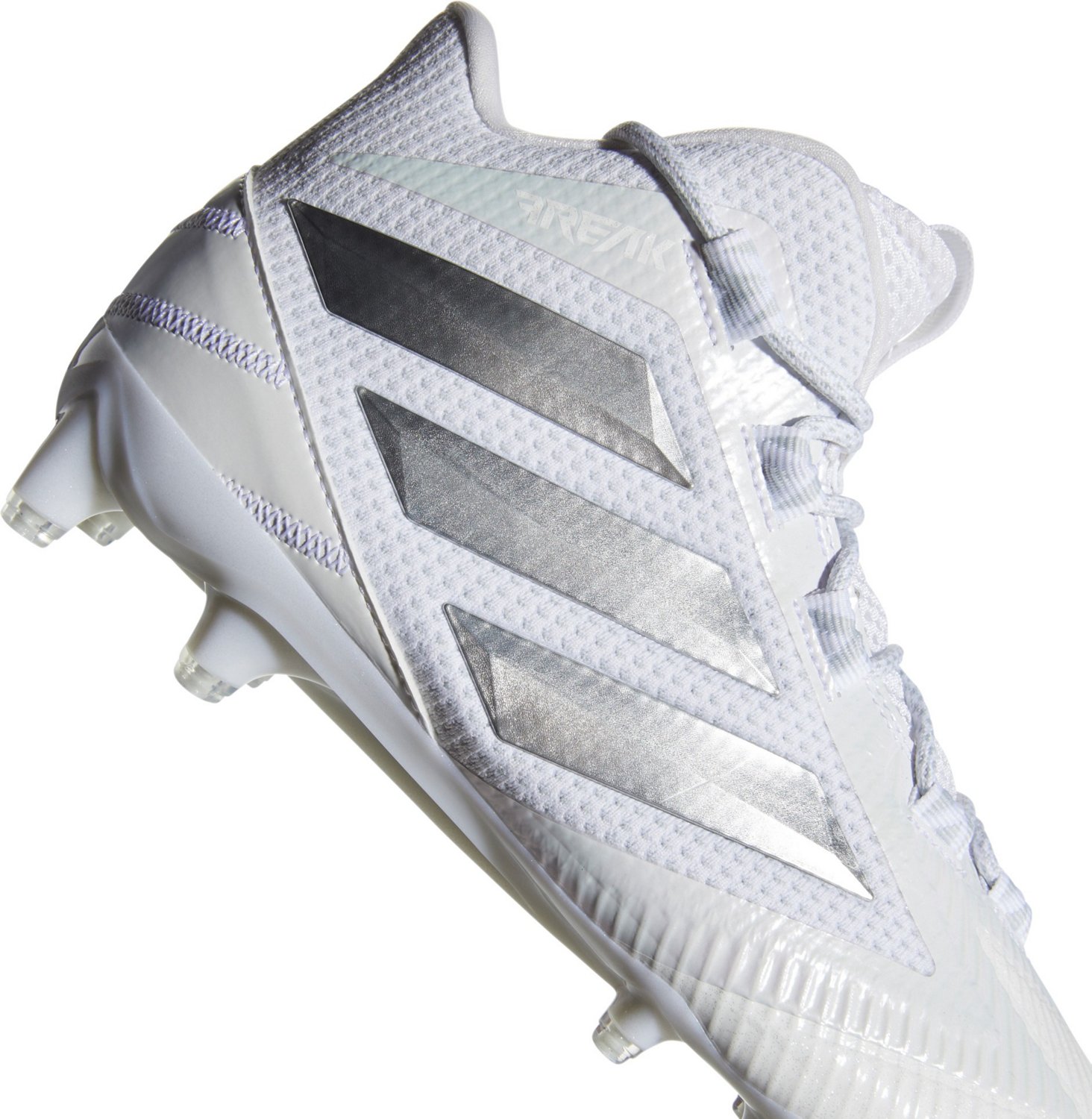 freak carbon mid cleats