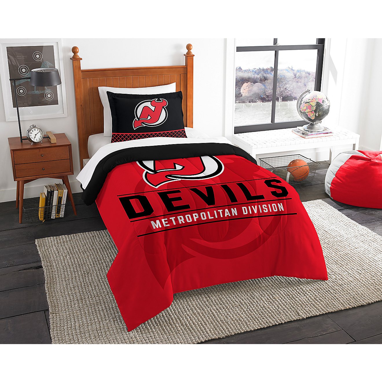 The Northwest Company New Jersey Devils 2-Piece Draft Twin Bedding Set                                                           - view number 1