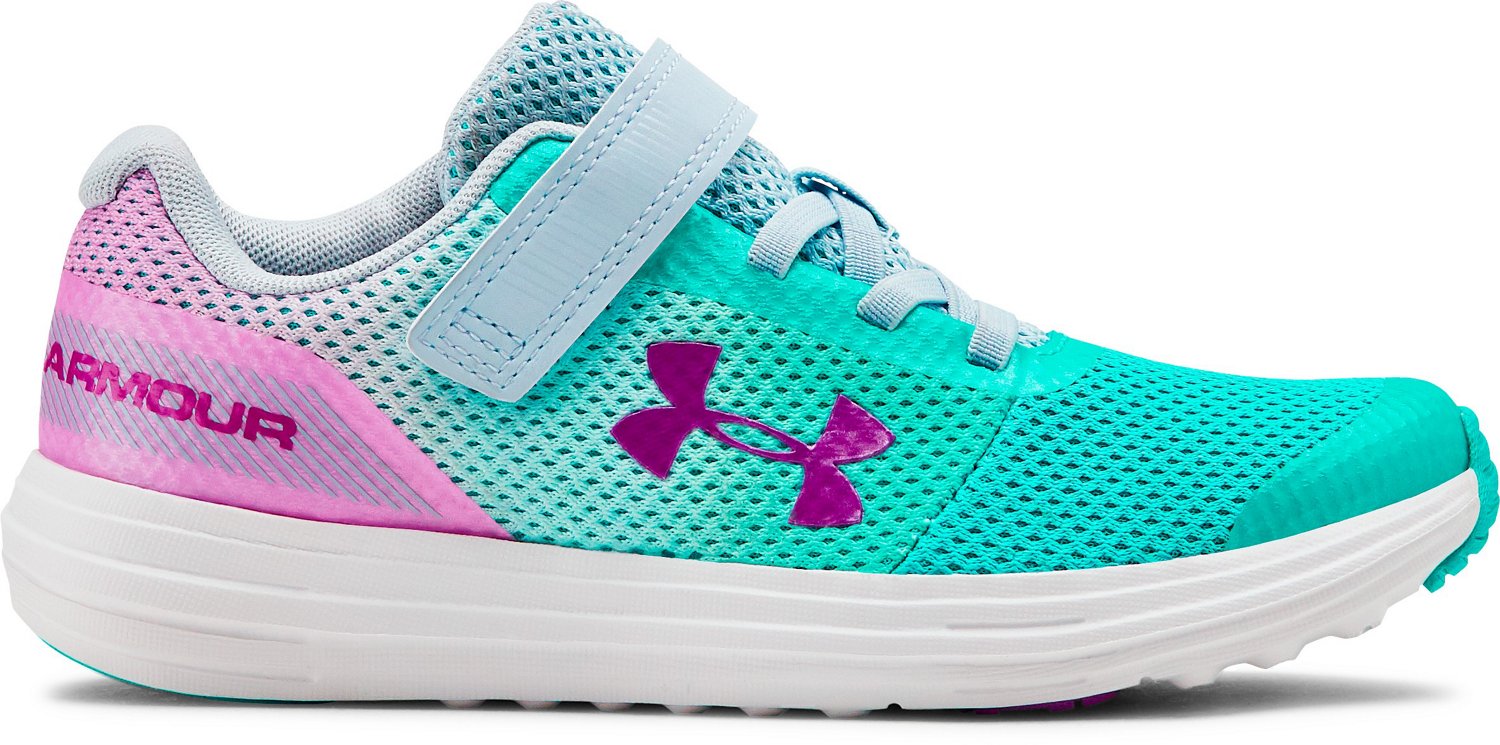 under armour spotlight le cleats