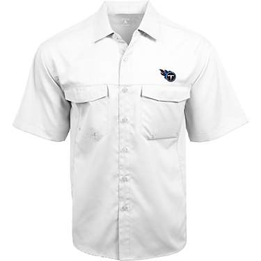 Antigua Men's Tennessee Titans Game Day Woven Fishing Shirt                                                                     