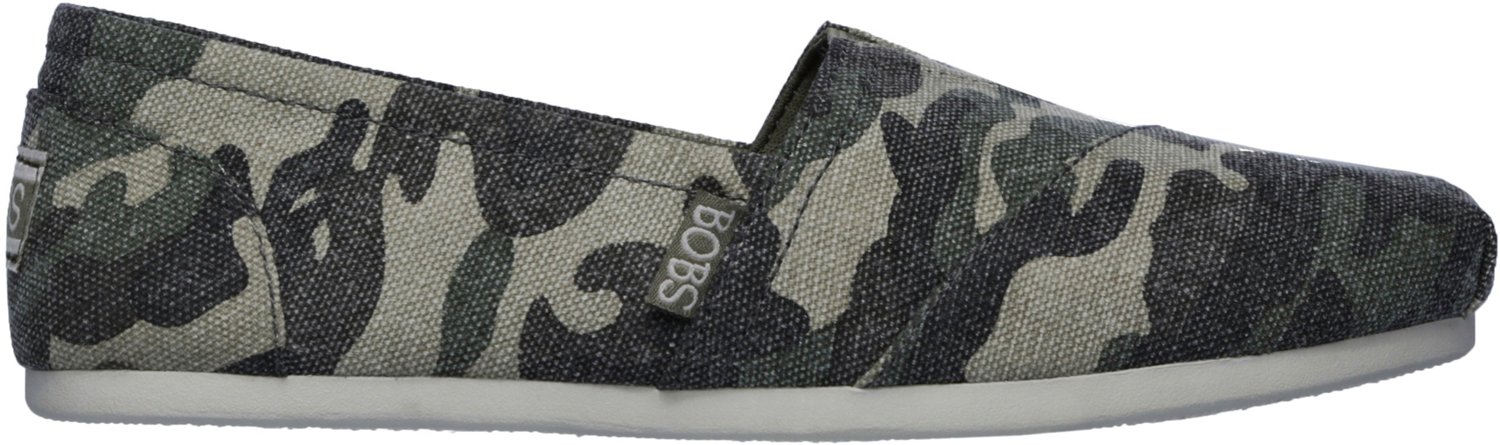 Women's Casual Shoes