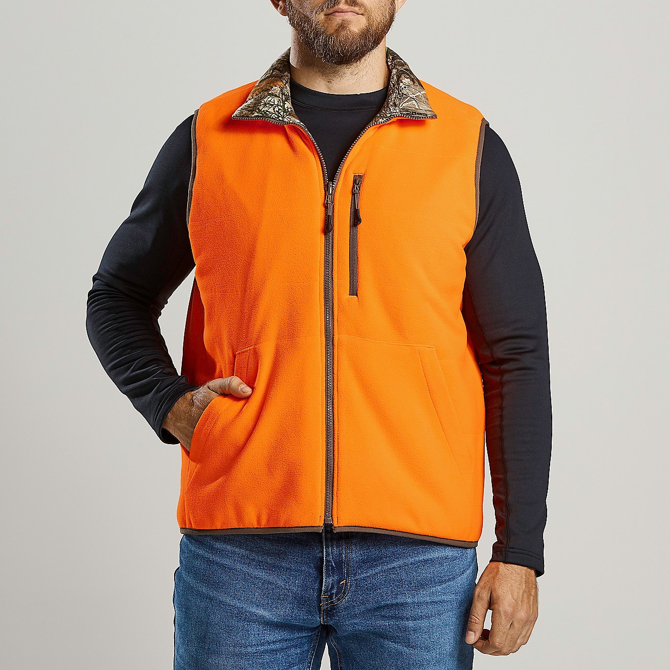 Magellan Outdoors Men's Reversible Vest - view number 3