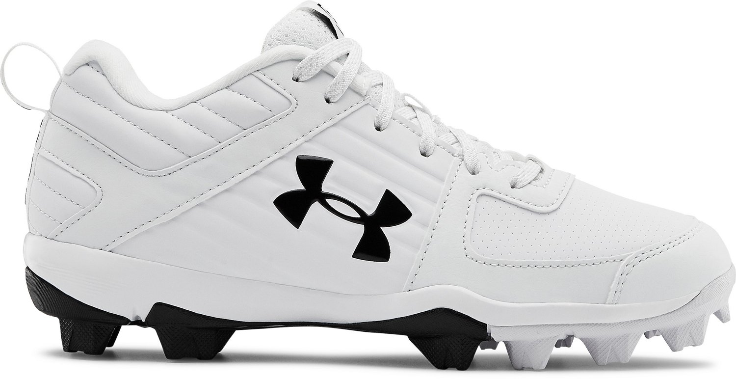 size 6.5 baseball cleats