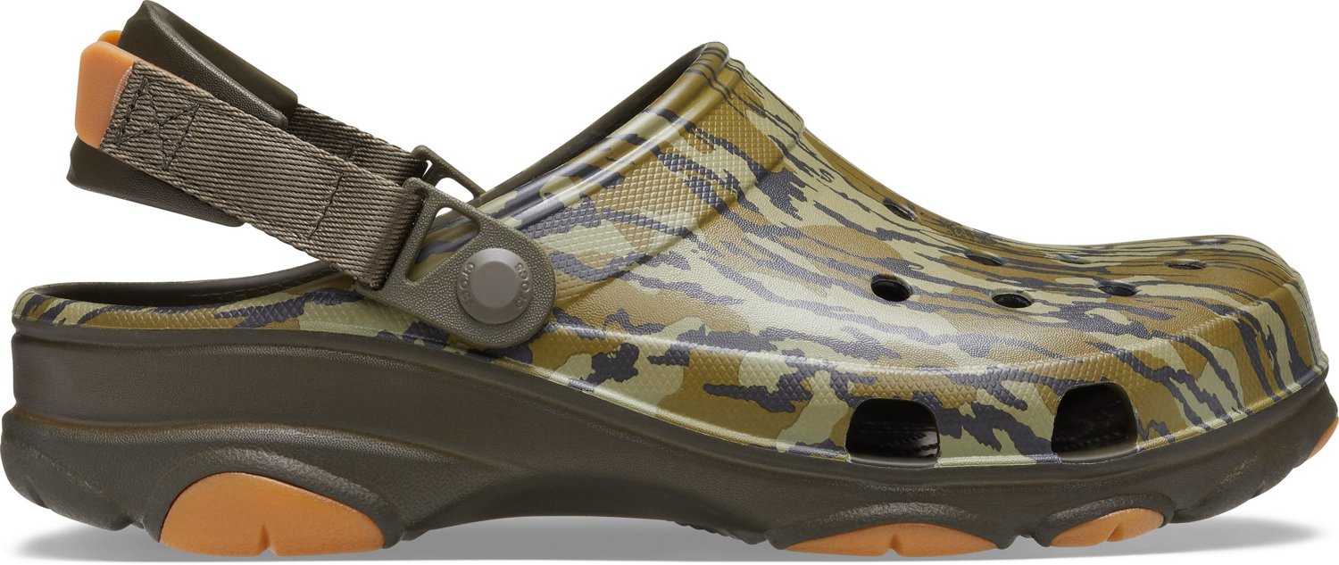 mossy oak bottomland crocs