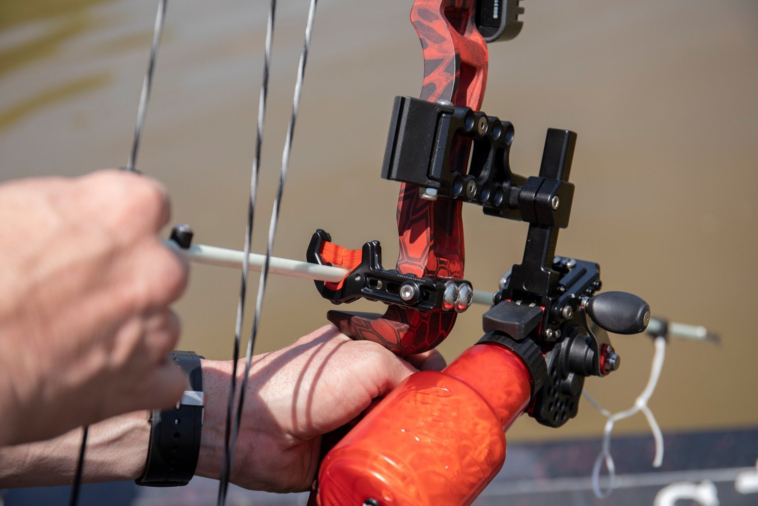 Cajun Bowfishing Brush Fire Arrow Rest Academy