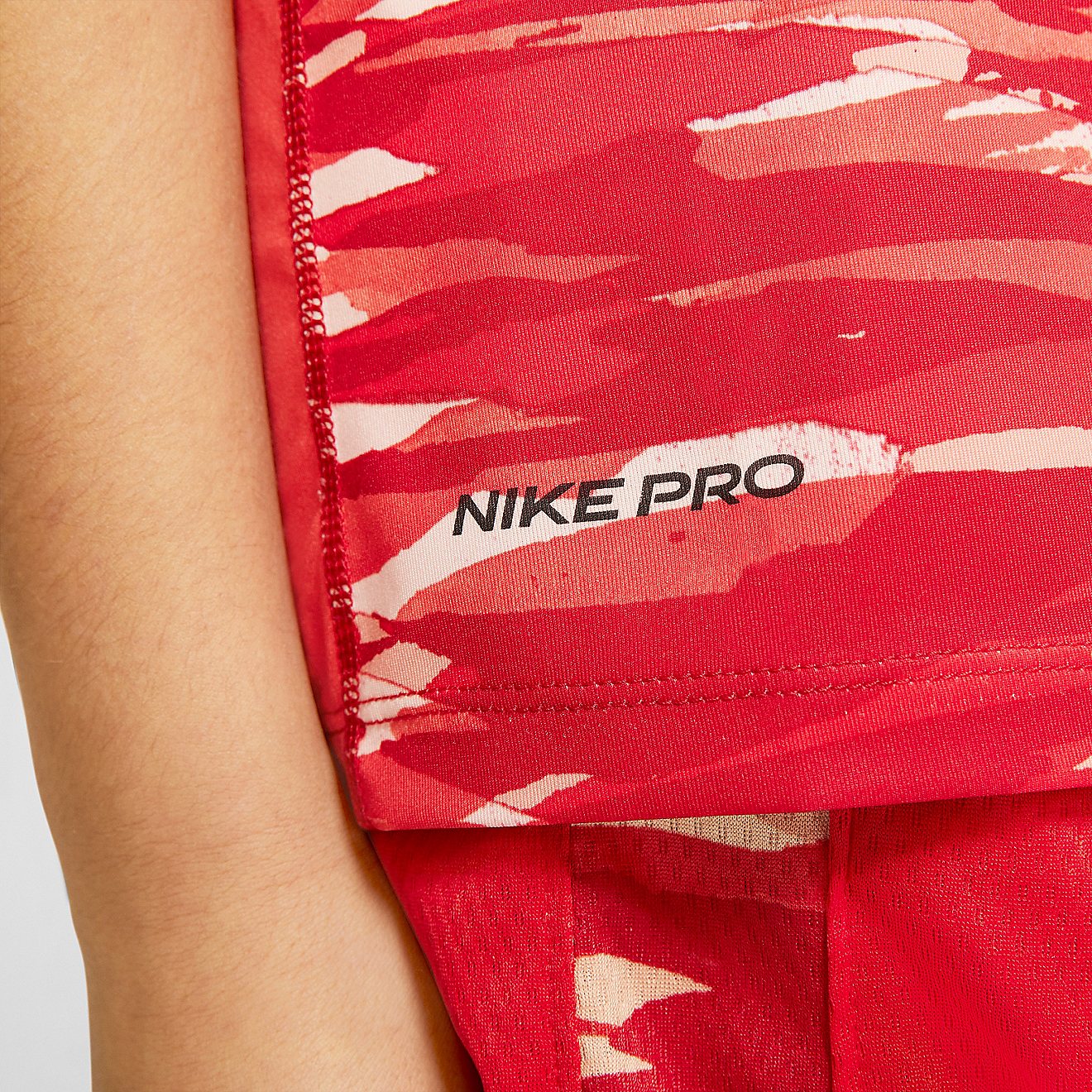 Nike Pro Boys' Printed Training T-shirt                                                                                          - view number 3