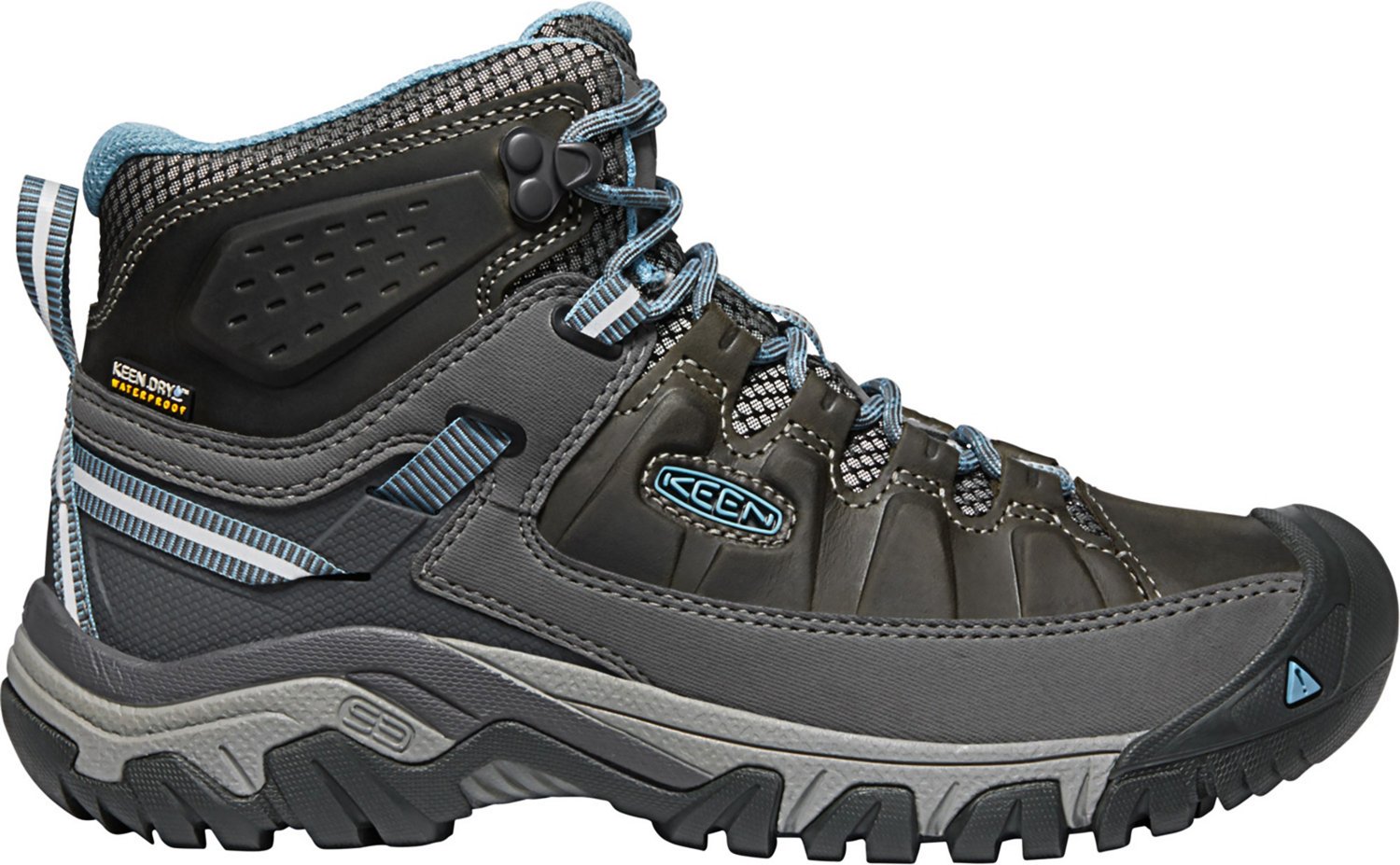 hiking boots for women near me