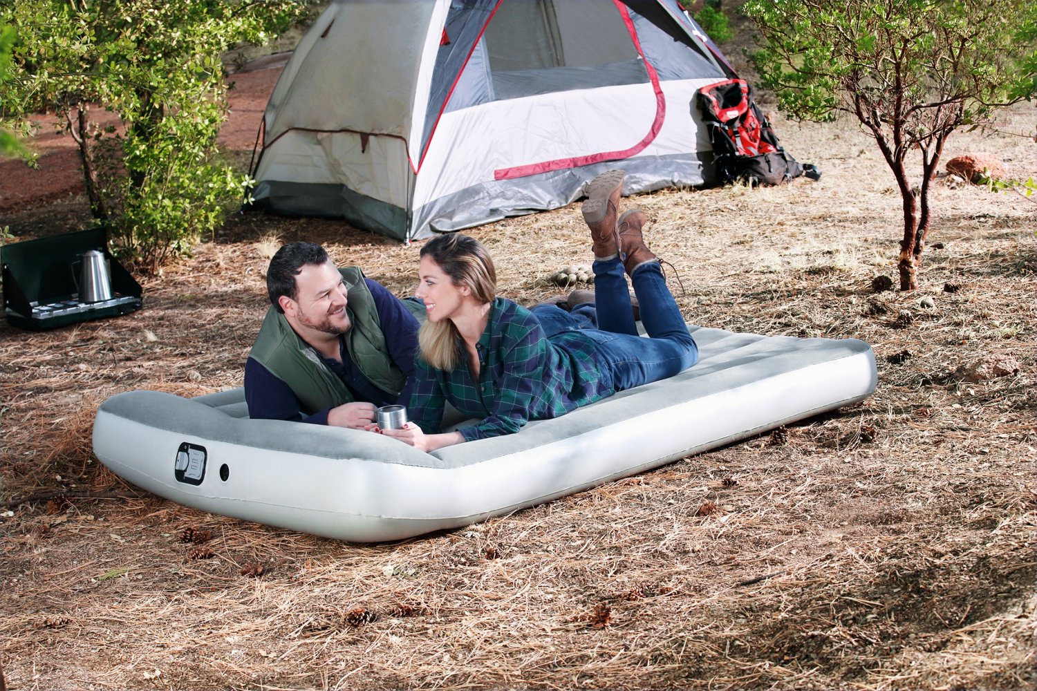 Magellan Outdoors Single High QueenSize Air Mattress with BuiltIn