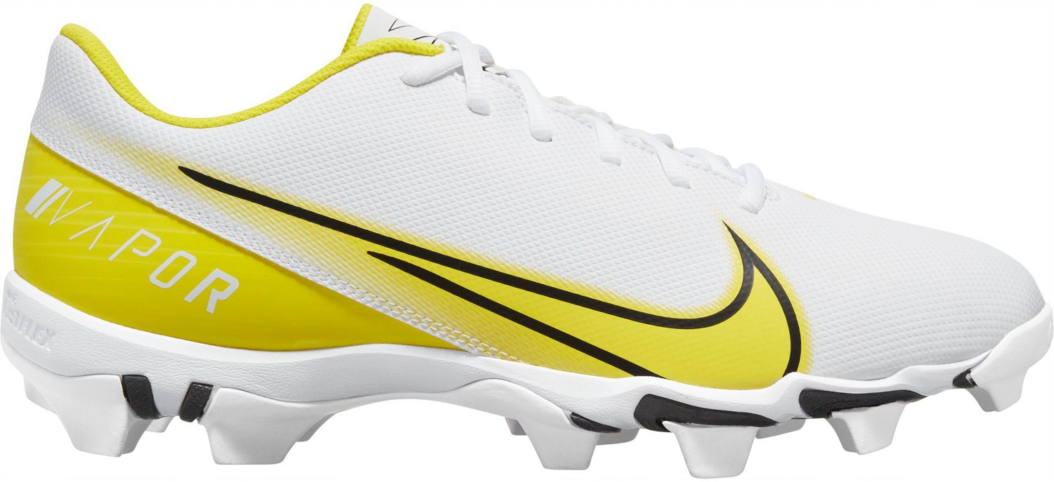 academy men's football cleats