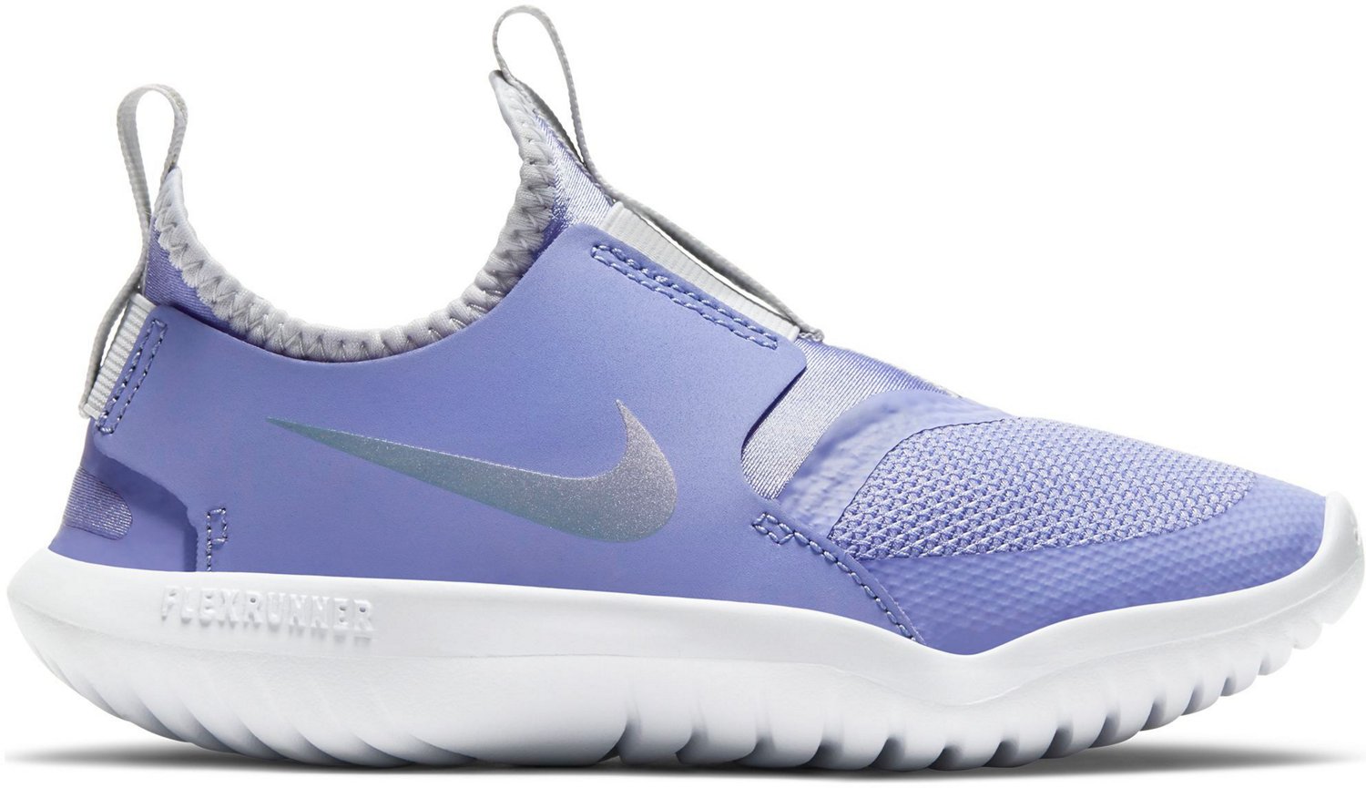 light purple nike running shoes