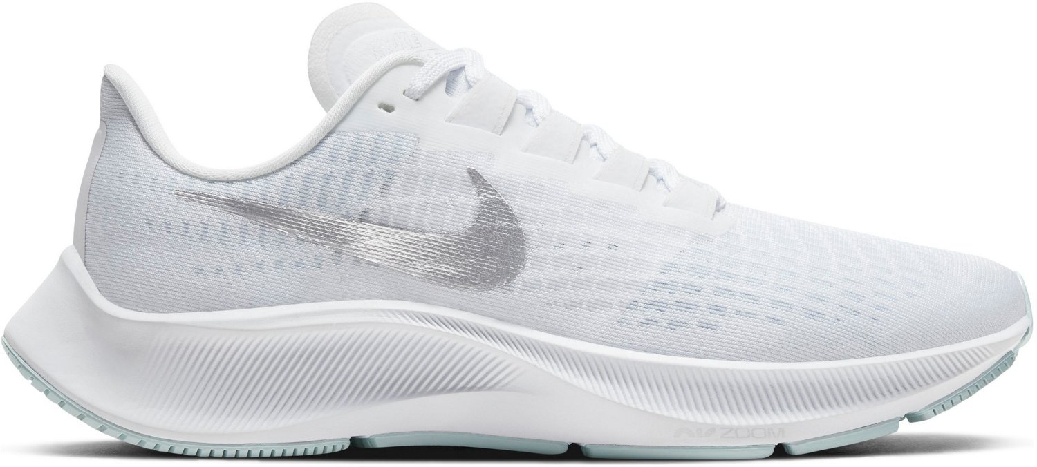 nike pegasus academy