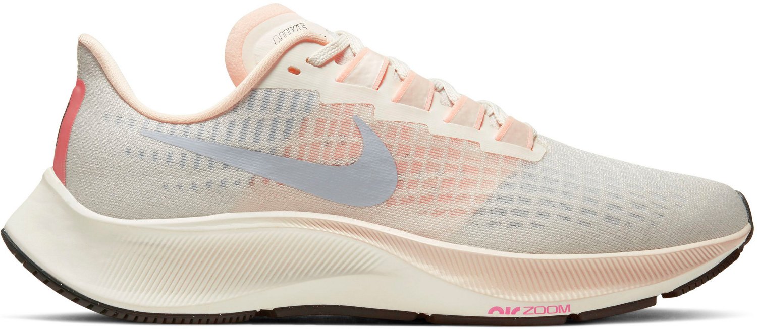 nike pegasus academy