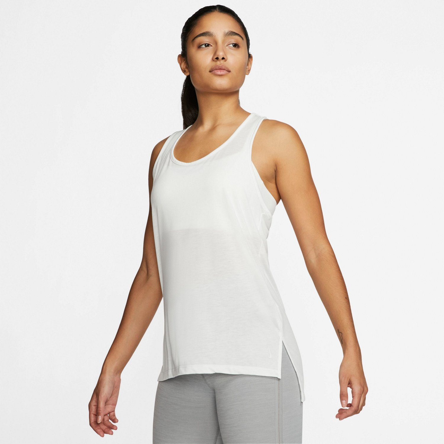 nike women's workout shirts