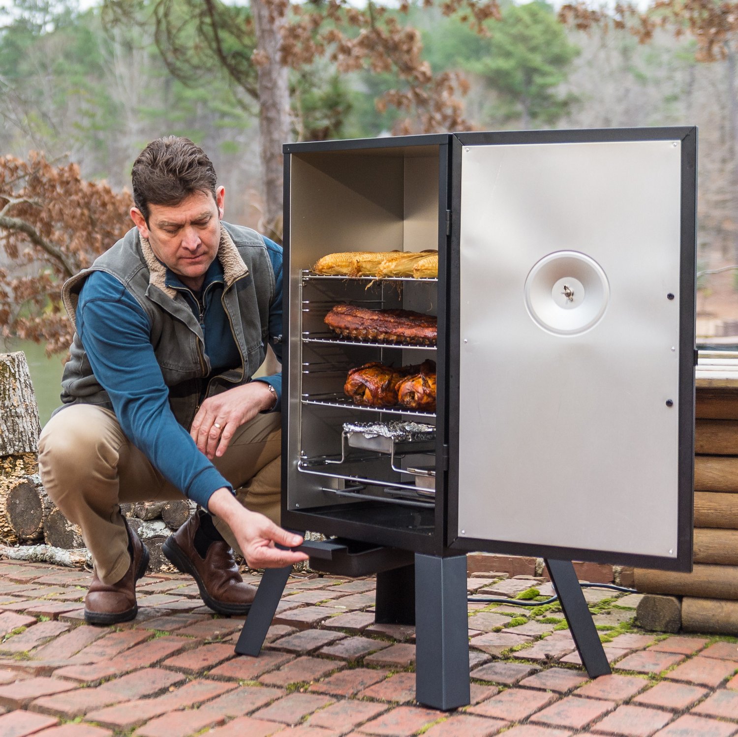 Masterbuilt MES 35B 30 in Electric Smoker Academy