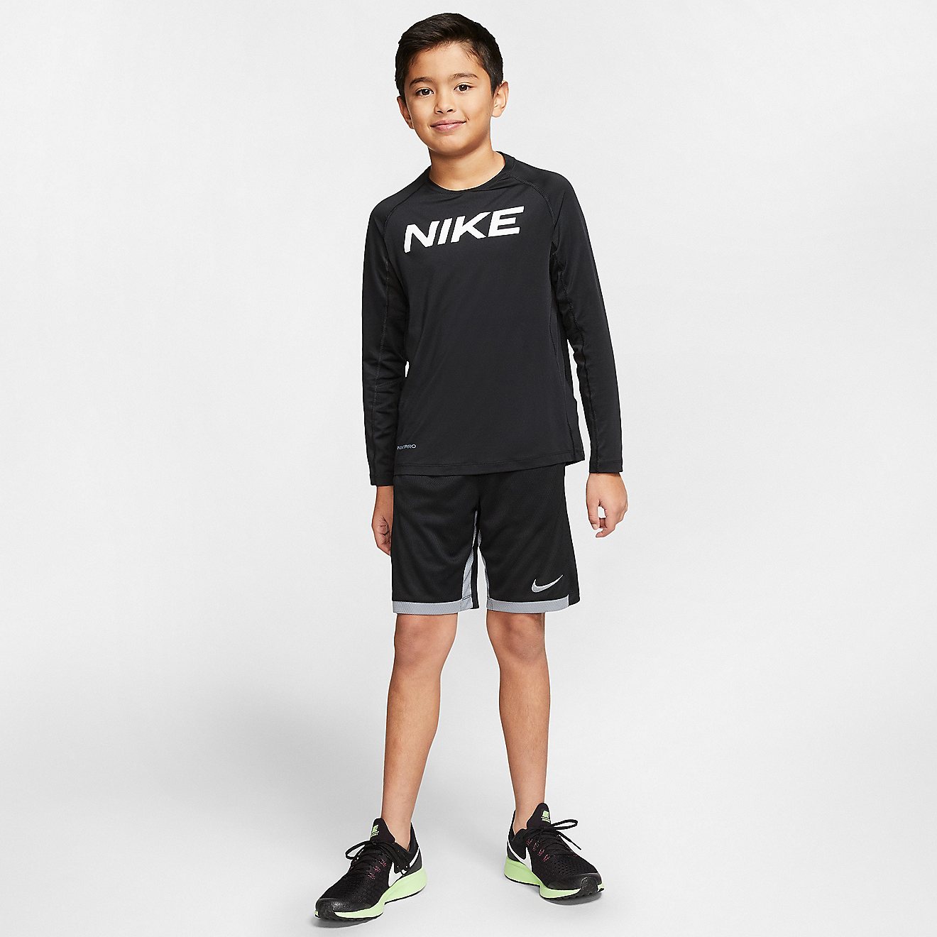 Nike Boys' Fitted Long Sleeve Graphic Training T-shirt                                                                           - view number 3