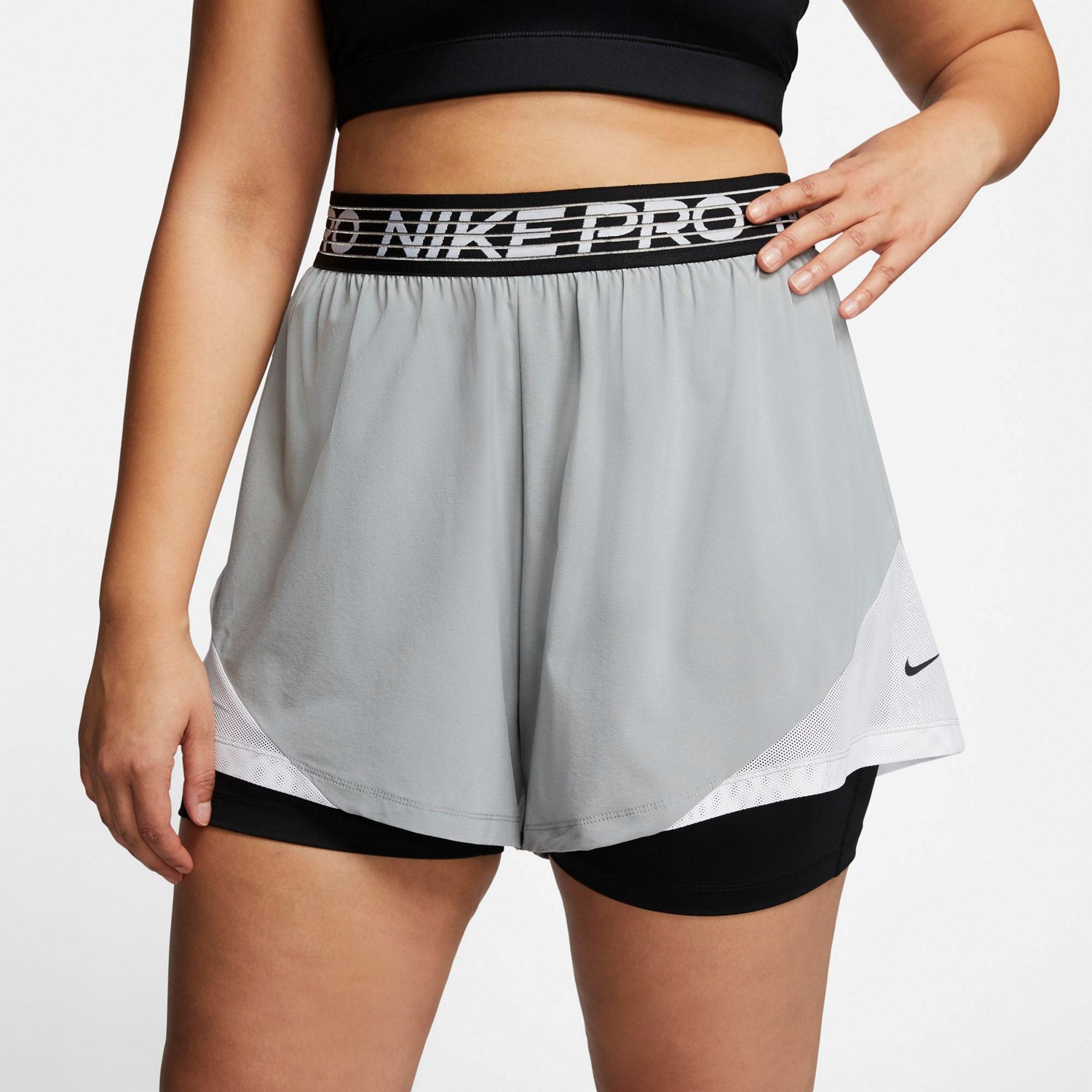 short nike 2 in 1