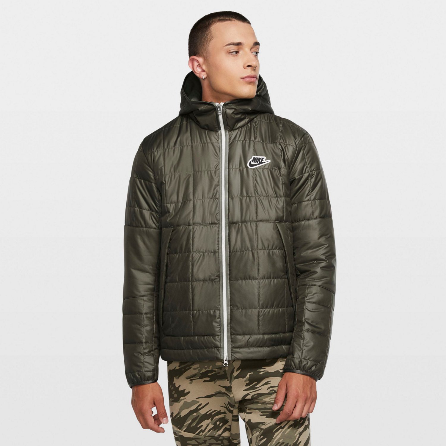 nike synthetic fill hybrid jacket