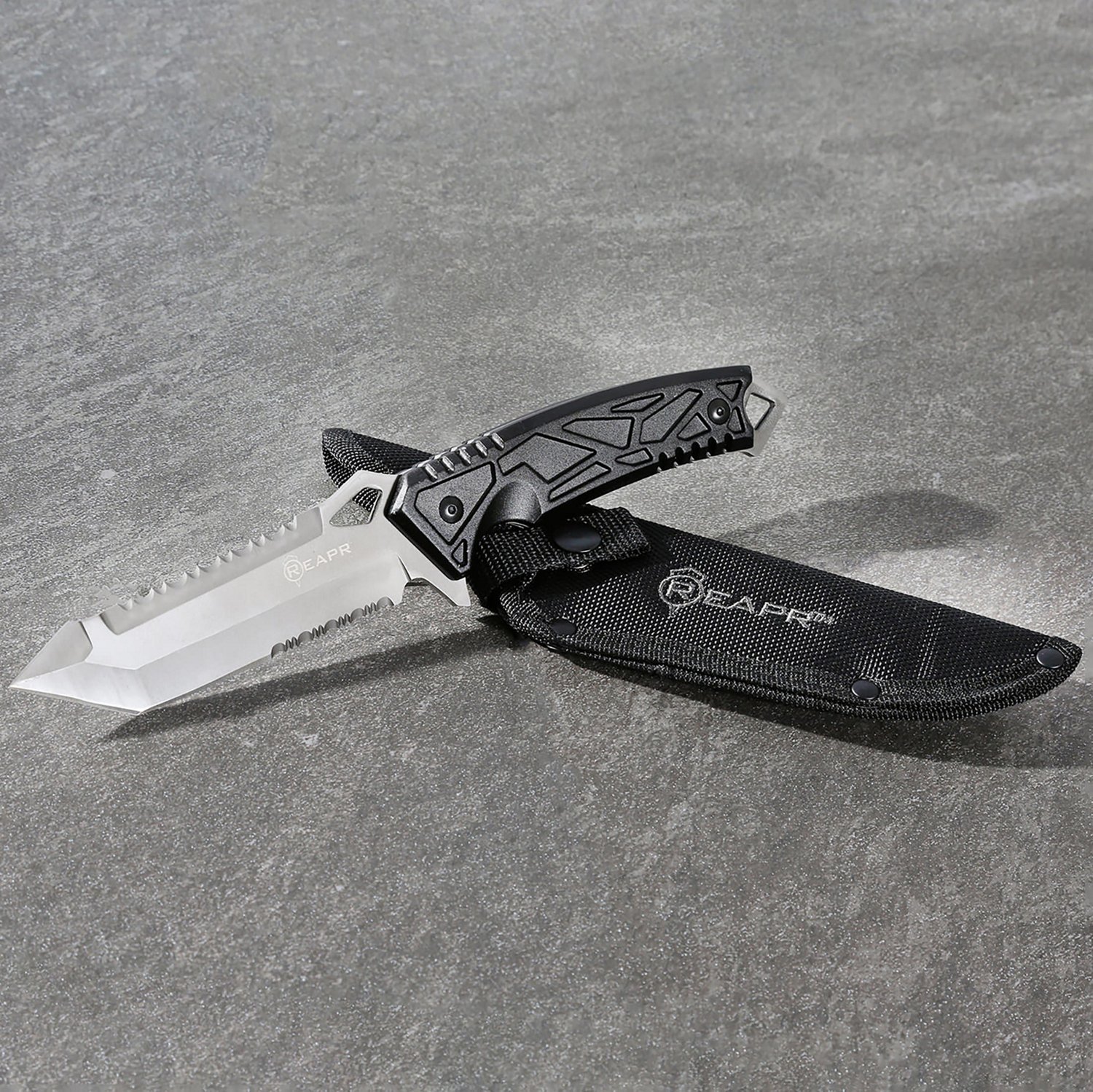 REAPR Javelin Fixed Knife Academy
