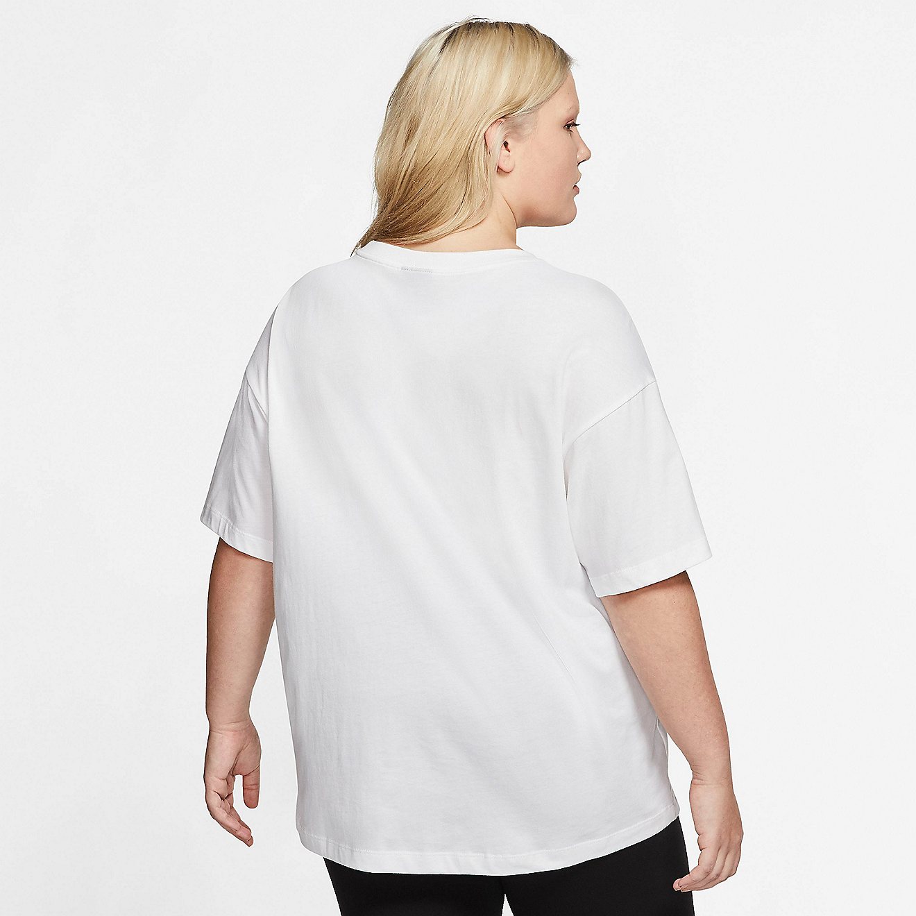 Nike Women's NSW Essential Plus Size Short Sleeve T-shirt                                                                        - view number 2
