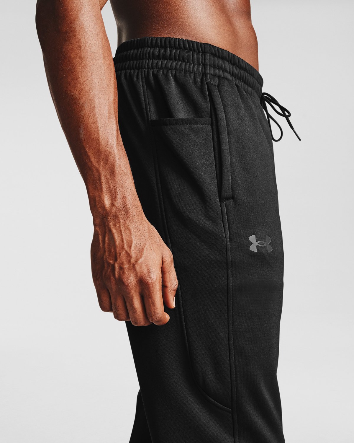 men's under armor fleece joggers
