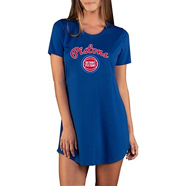 College Concept Women's Detroit Pistons Marathon Night Shirt