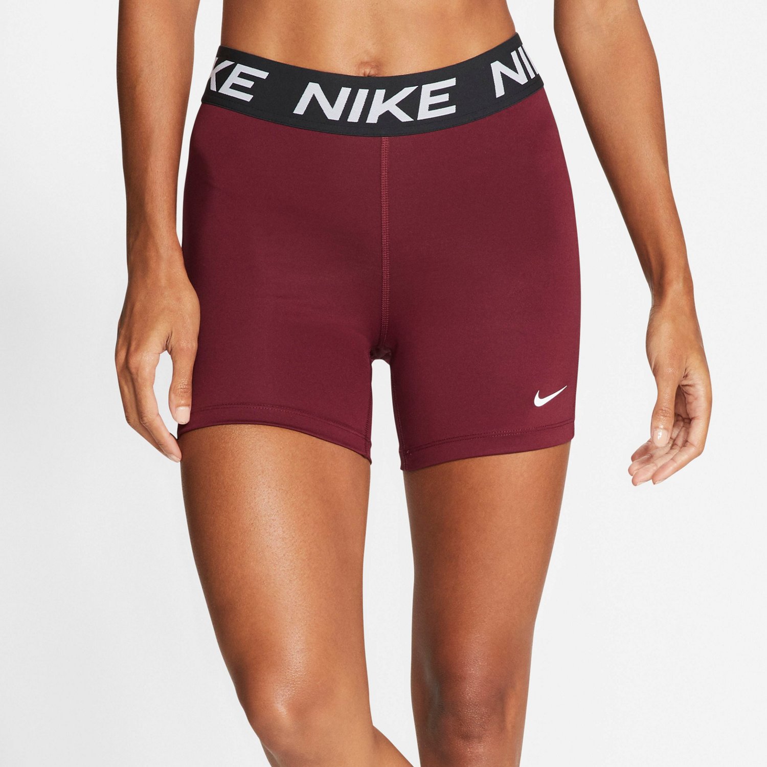 Nike Women's Victory Essential Training Shorts | Academy