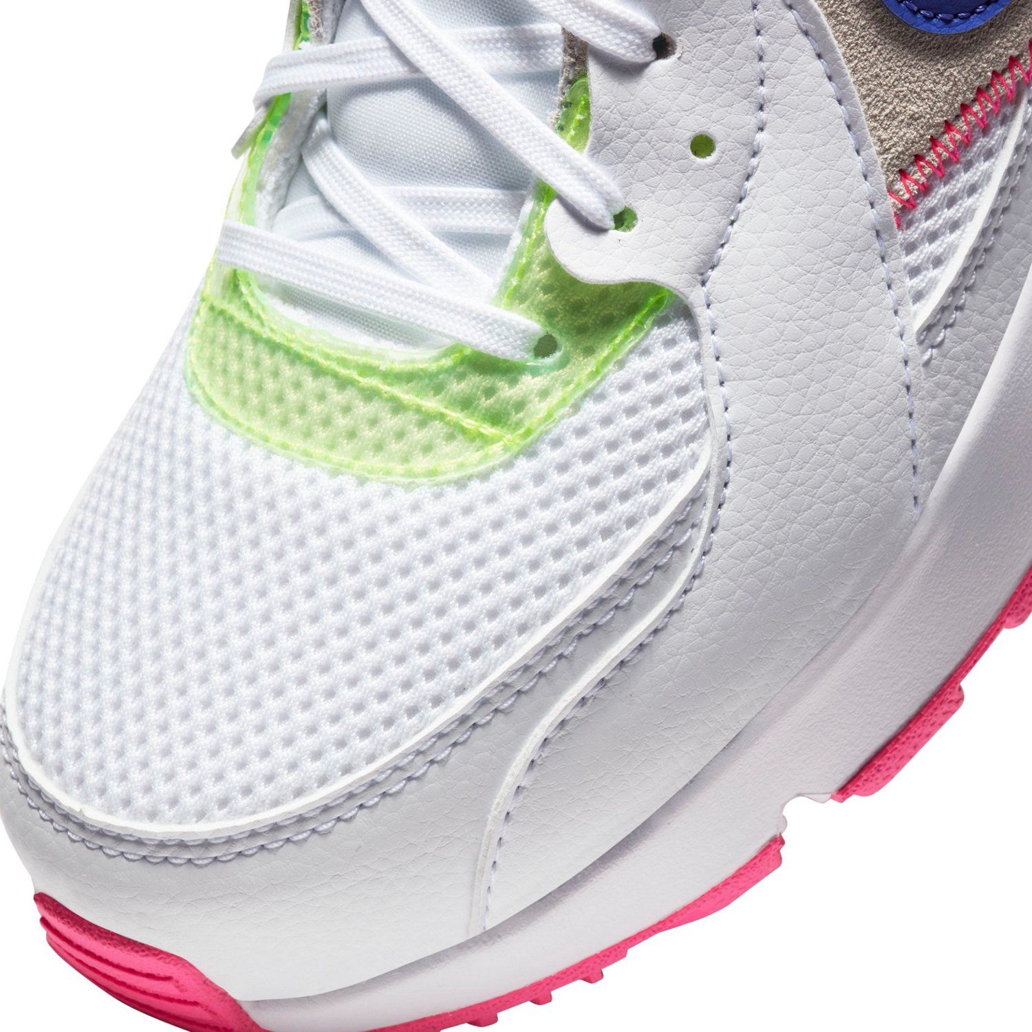 do air max excee run small