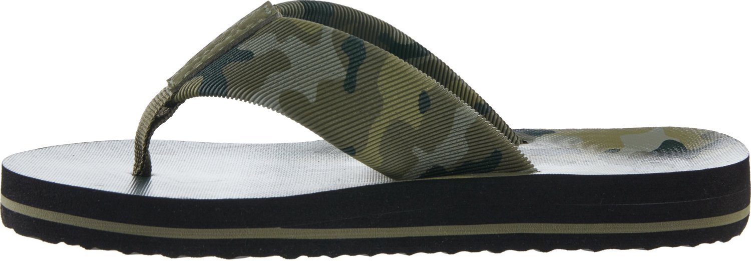 O'Rageous Boys' Camo Beach FlipFlops Academy