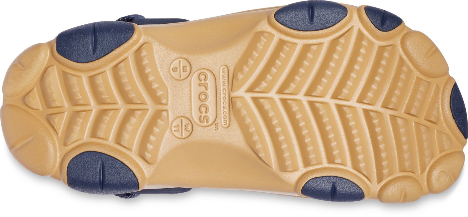 mens crocs at academy
