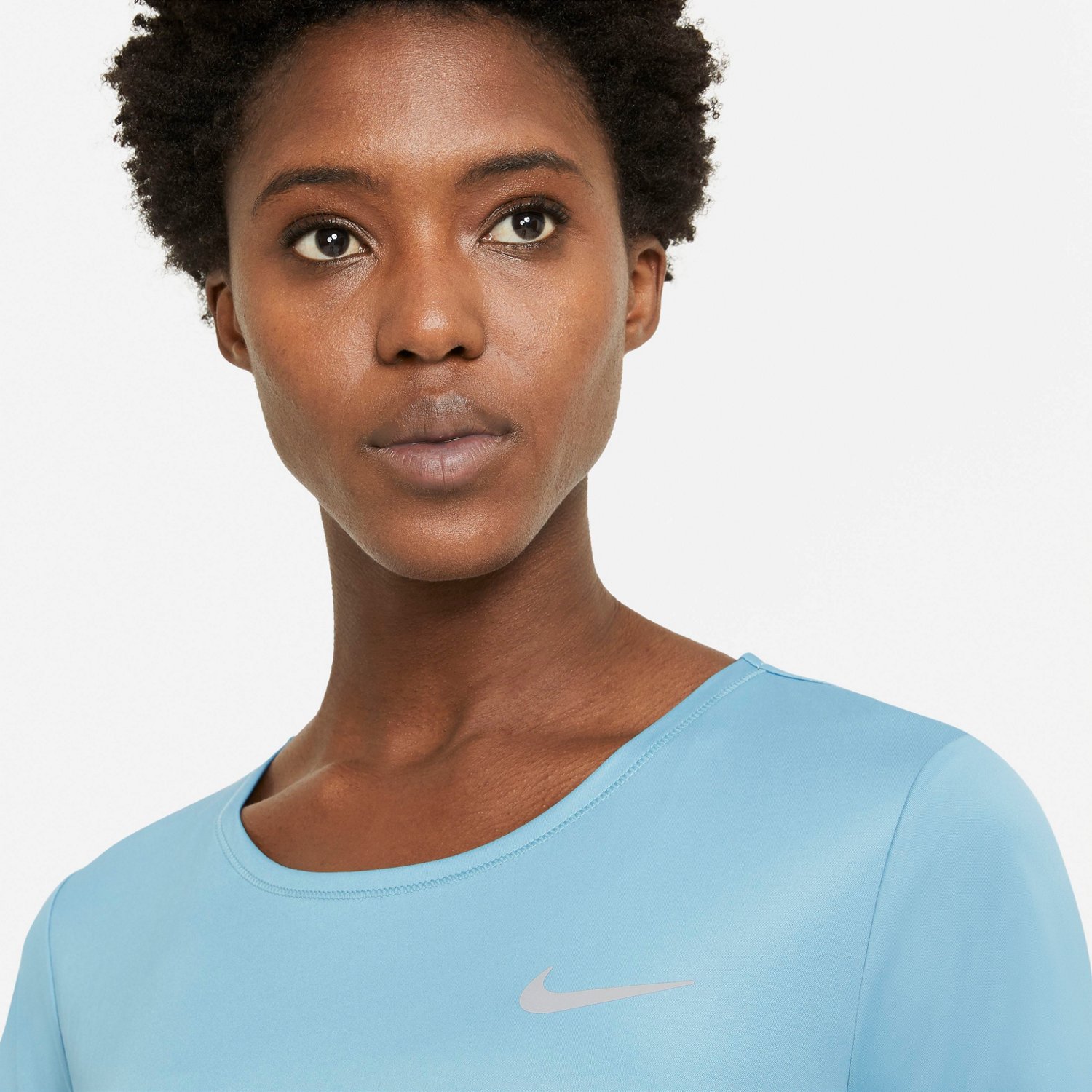 Nike Women's Essential Short Sleeve Running Tshirt Academy