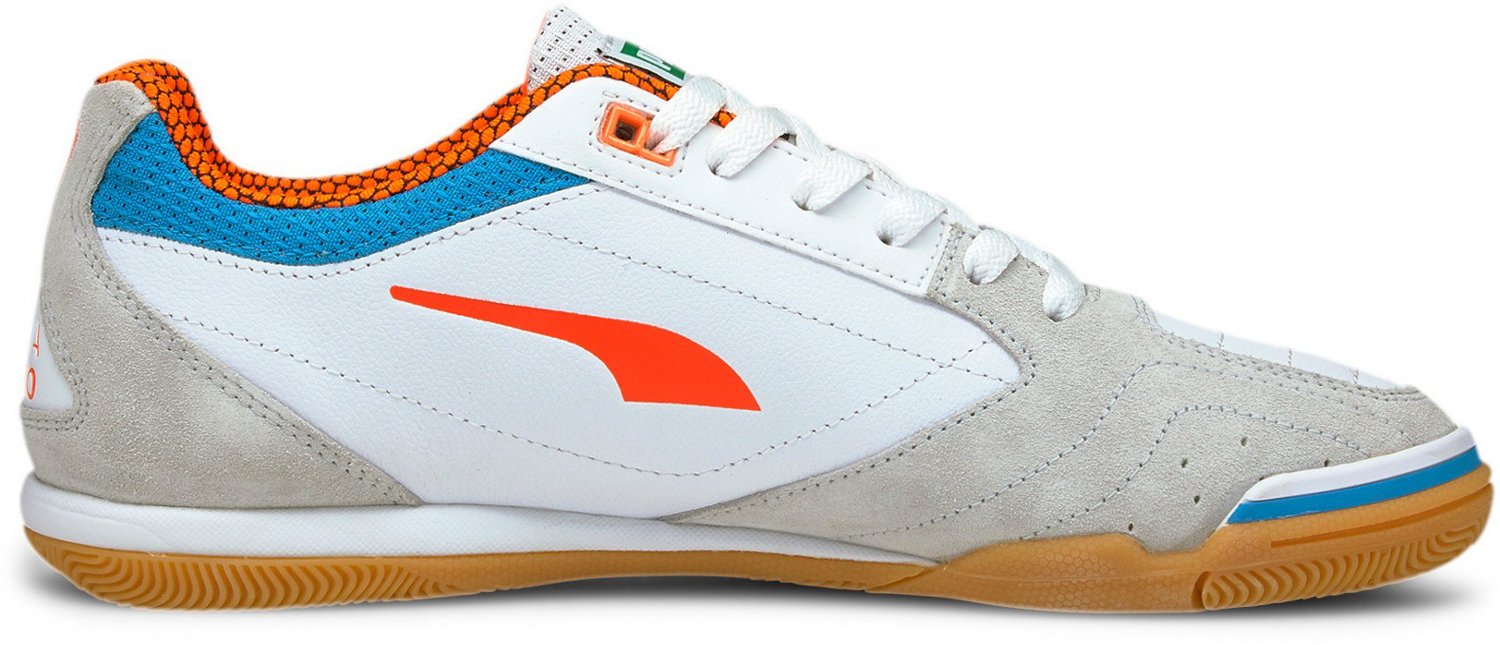 mens indoor soccer shoes size 9