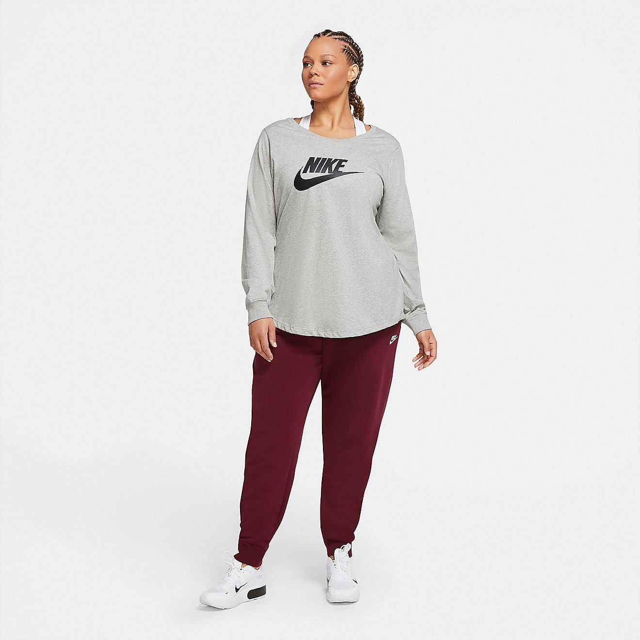 Nike Women's Sportswear Essentials Plus Size Long Sleeve T-shirt