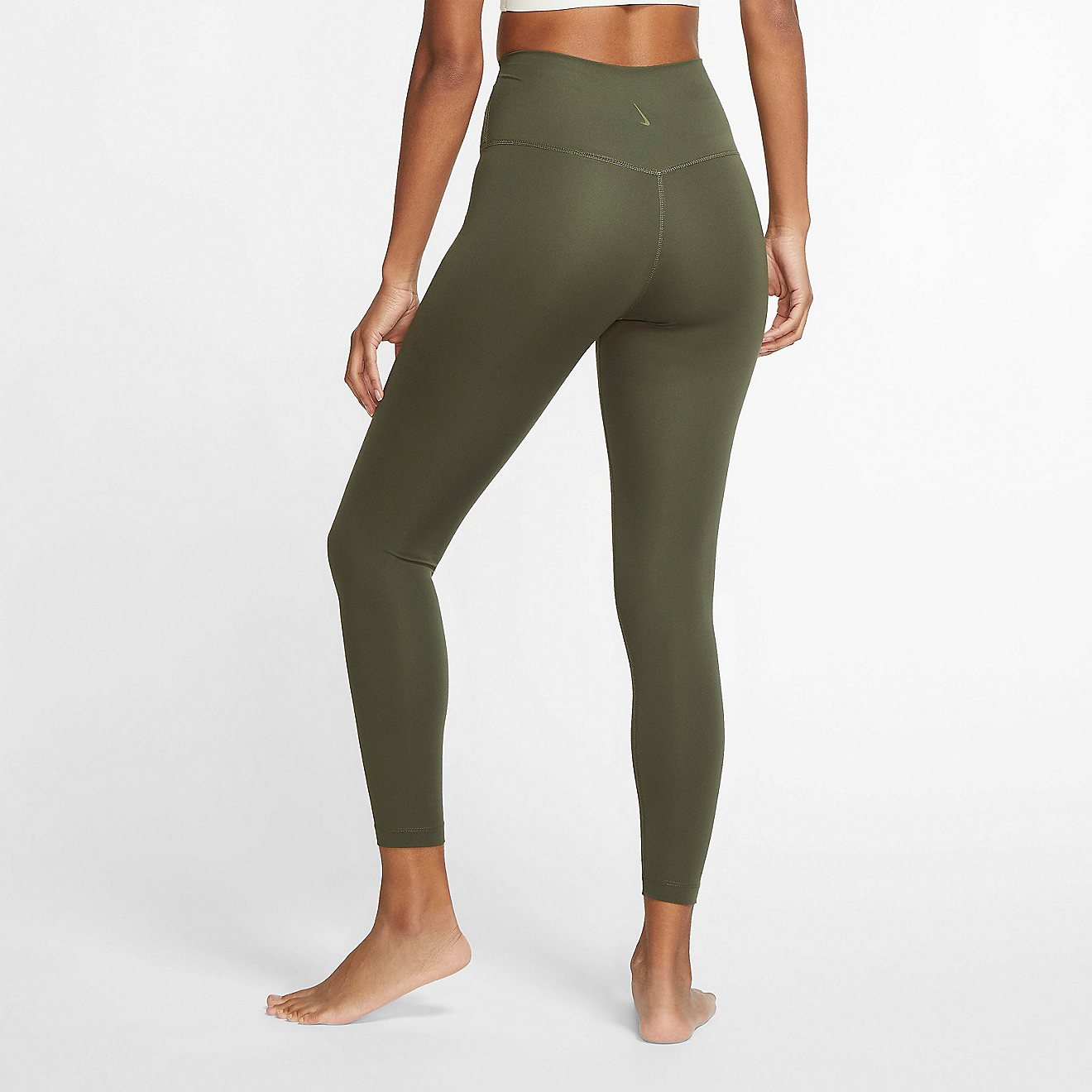 Nike™ Women's Plus Size 7/8 Yoga Tights                                                                                        - view number 2