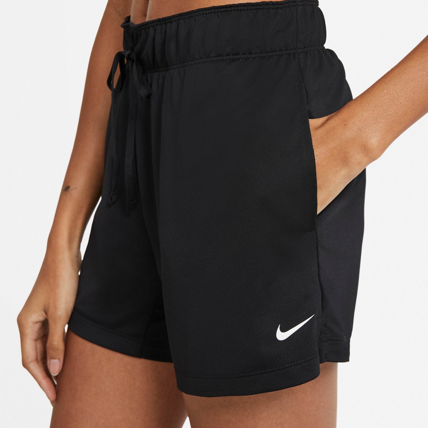 nike women's dri fit attack training shorts 5 in