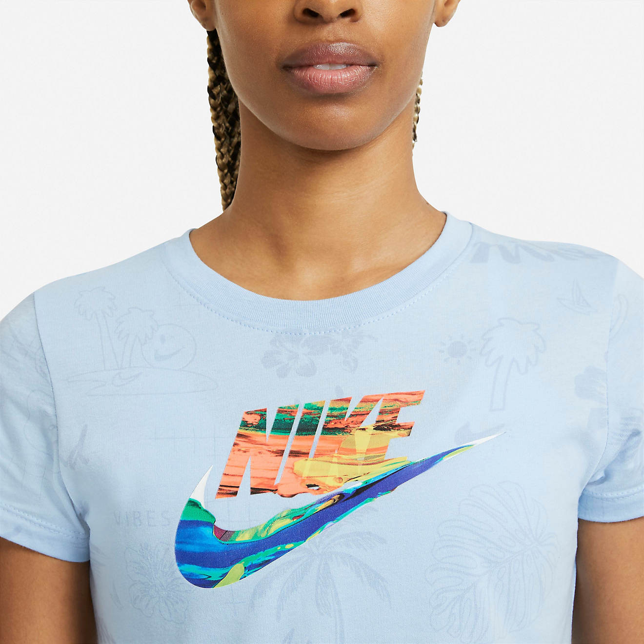 Nike Women's Sportswear Short Sleeve T-shirt | Academy