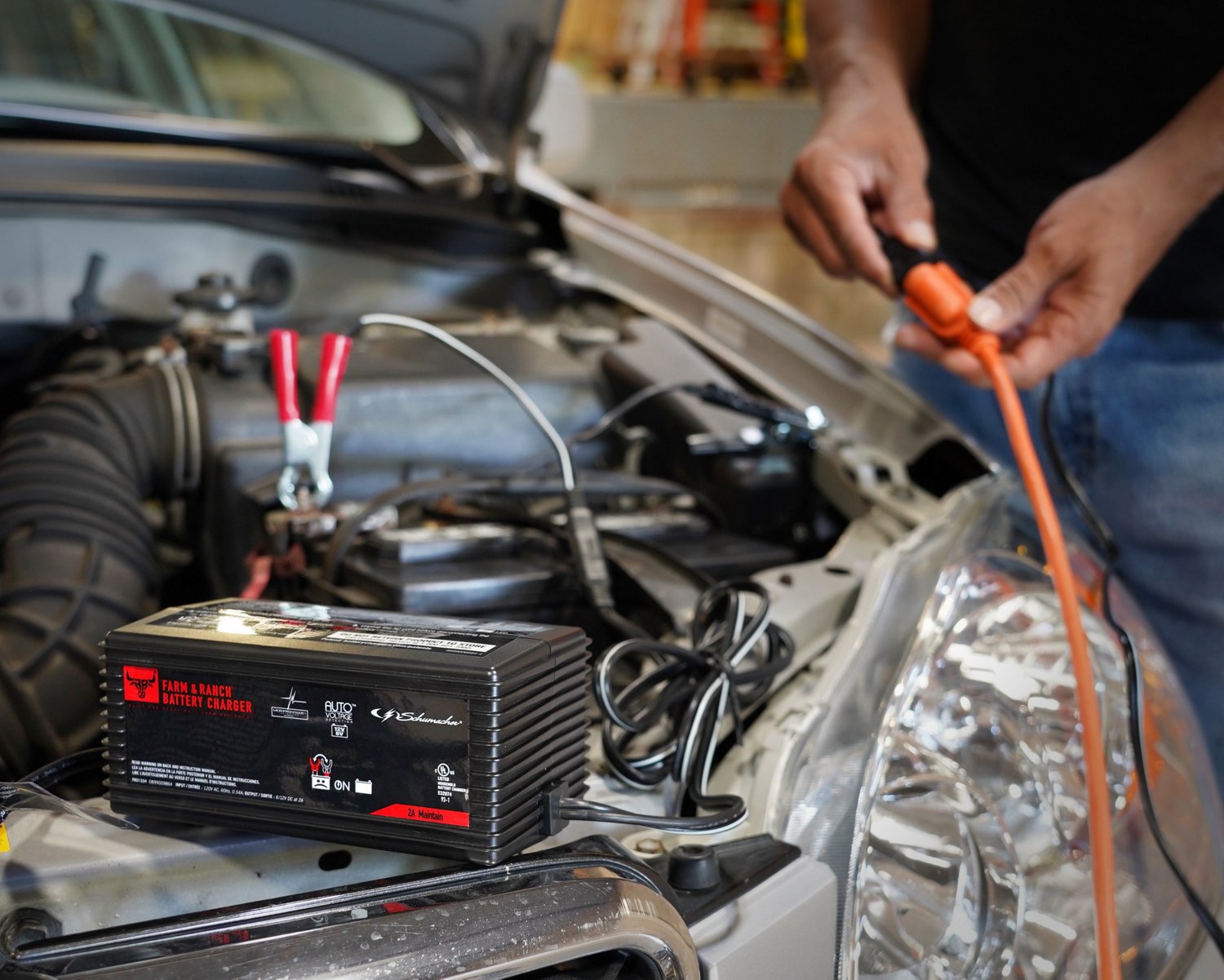 Schumacher Electric SC1445 6V/12V 250A Manual Battery Charger | Academy